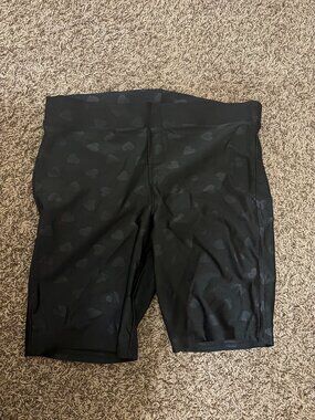Torrid Heart Print Bike Shorts Size 2 2x Black Pull On Elastic Waist Neutral